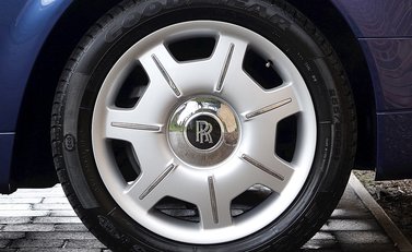 Rolls-Royce Phantom Series II 14