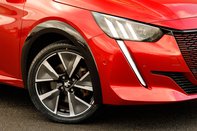 Peugeot 208 GT PREMIUM 13