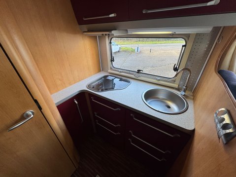 Euramobil Terrestra 590 LHD A CLASS 4 BERTH 4 BELTS 19