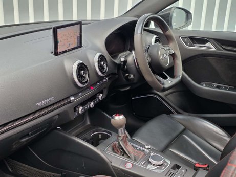 Audi RS3 2.5 TFSI Sportback 5dr Petrol S Tronic quattro Euro 6 (s/s) (400 ps) 3