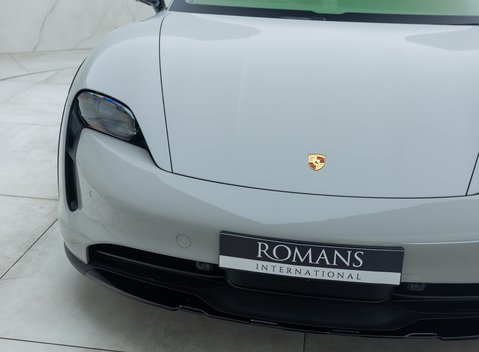 Porsche Taycan 4S CROSS TURISMO 31