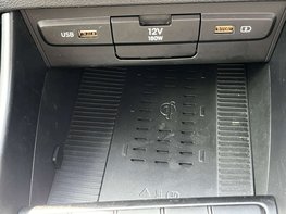 Hyundai BAYON 1.0 Bayon Premium TGDi MHEV Auto 5dr 44