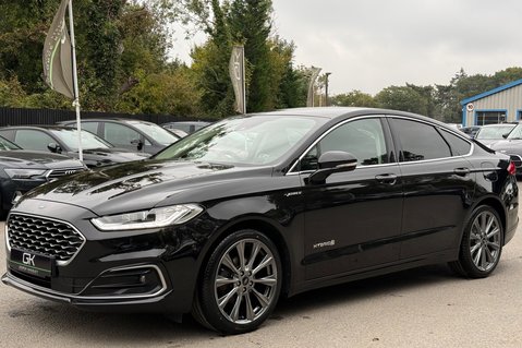 Ford Mondeo VIGNALE HYBRID - RARE CAR -CAMERA-HEATED/COOLED/ELECTRIC SEATS -HUGE SPEC 11