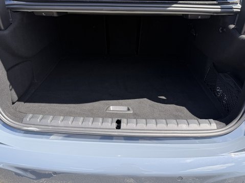 BMW 2 Series 218i M Sport 4dr DCT [Plus Pack] 38