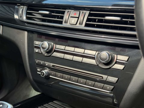 BMW X5 3.0 X5 xDrive 40d M Sport Auto 4WD 5dr 35