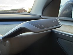 Tesla Model Y (Dual Motor) Long Range SUV 5dr Electric Auto 4WDE (384 bhp) 35