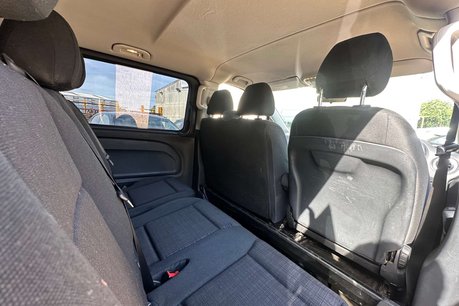 Mercedes-Benz Vito 2.1 114 CDI BlueTEC SELECT Tourer Double Cab 5dr Diesel G-Tronic+ RWD L3 Eu 19