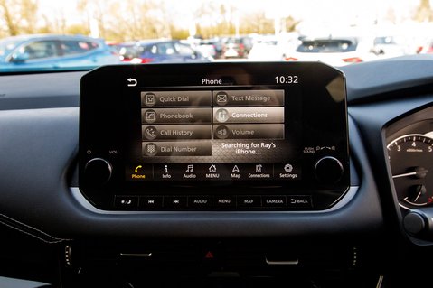 Nissan Qashqai DIG-T N-CONNECTA MHEV 22