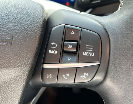 Ford Kuga 2.5 Kuga Vignale PHEV CVT 5dr 75
