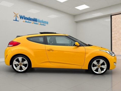 Hyundai Veloster 1.6 GDi Sport Euro 5 4dr 3