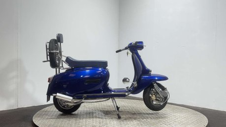 Lambretta GP 1984 RESTORED EXCELLENT CONDITION RUNS / RIDES GREAT CLASSIC 2T 1
