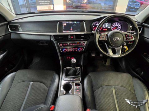 Kia Optima 1.6 CRDi 3 Euro 6 (s/s) 4dr 30