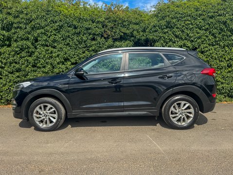 Hyundai TUCSON 1.6 GDi Blue Drive SE Nav SUV 5dr Petrol Manual Euro 6 (s/s) (132 ps) 31