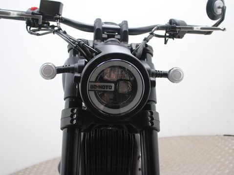 Keeway V-Cruise 125 38