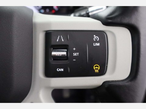 Land Rover Defender 3.0 Defender First Edition D MHEV Auto 4WD 5dr 21