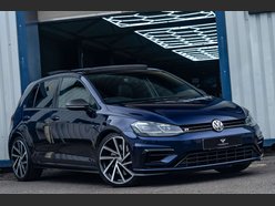 Volkswagen Golf 2.0 Golf R TSi 4Motion Semi-Auto 4WD 5dr 30