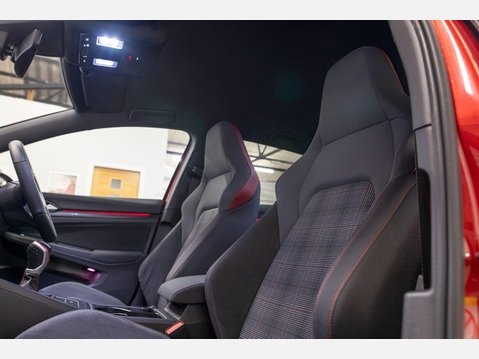 Volkswagen Golf 2.0 TSI GTI Euro 6 (s/s) 5dr 77