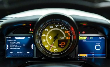 Ferrari 812 Superfast 15