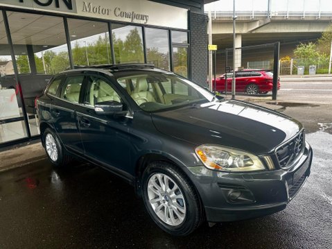 Volvo XC60 2.4 D5 SE Lux Premium AWD Euro 4 5dr 16