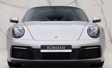 Porsche 911 Targa 4S (992) 5