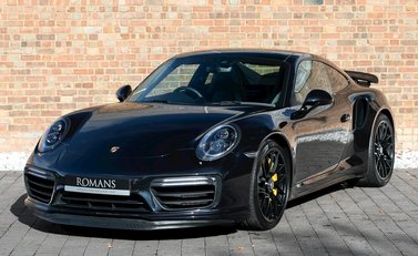 Porsche 911 (991.2) Turbo S 6