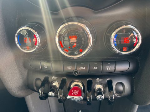 Mini Hatch 1.5 COOPER 17