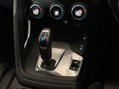 Jaguar E-Pace E-PACE R-DYNAMIC HSE 14