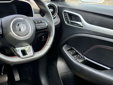 MG ZS MG ZS Trophy EV 5dr 21