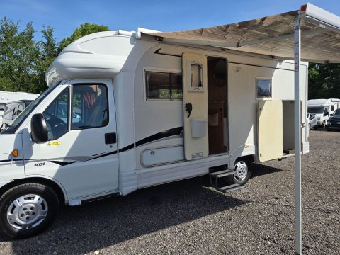 Autocruise Starblazer Motor Home 18