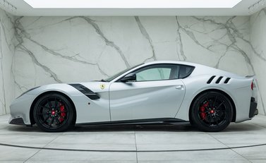 Ferrari F12 TDF 2