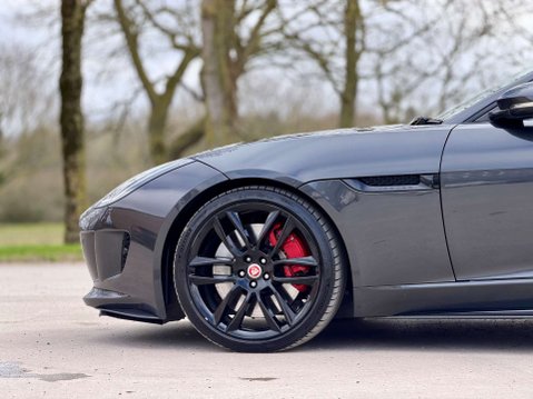 Jaguar F-Type 5.0 F-Type V8 R AWD Auto 4WD 3dr 45