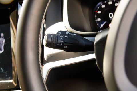 Volvo S90 RECHARGE T8 R-DESIGN AWD 17