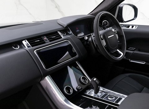 Land Rover Range Rover Sport D350 HST 10