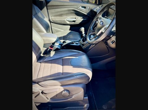 Ford Kuga 2.0 Kuga Titanium TDCi 5dr 41