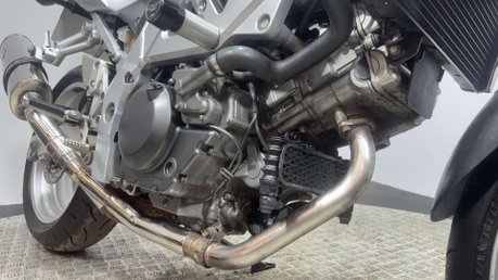 Suzuki SV650 SV650 2003 31K LONG MOT PERFECT A2 BIKE VTWIN SERVICED 650CC 8