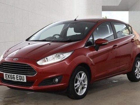 Ford Fiesta 1.25 Zetec Euro 6 5dr 2