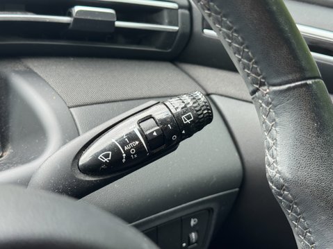 Hyundai TUCSON 1.6 T-GDi Premium SUV 5dr Petrol Manual Euro 6 (s/s) (150 ps) 14