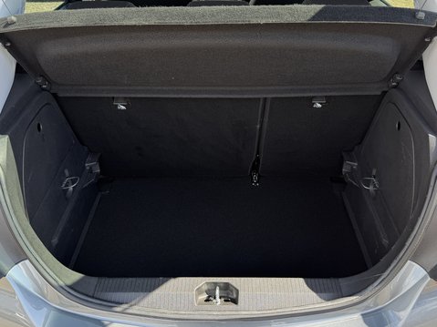 Vauxhall Corsa 1.4 Diamond 5dr 38