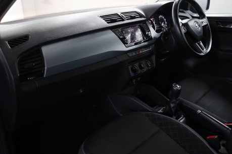 Skoda Fabia COLOUR EDITION TSI 34