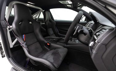 BMW M4 DTM Champion Edition 6