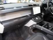 Land Rover Defender 110 2023 D300 HARD TOP X-DYNAMIC  21