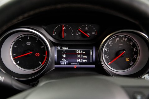 Vauxhall Astra ELITE NAV 11