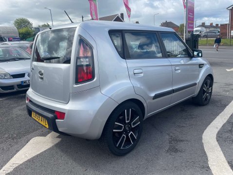 Kia Soul 1.6 Soul 2 5dr 9