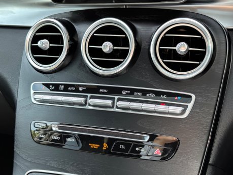 Mercedes-Benz GLC 2.1 GLC220d AMG Line (Premium) Coupe Diesel G-Tronic 4MATIC Euro 6 (170PS) 31
