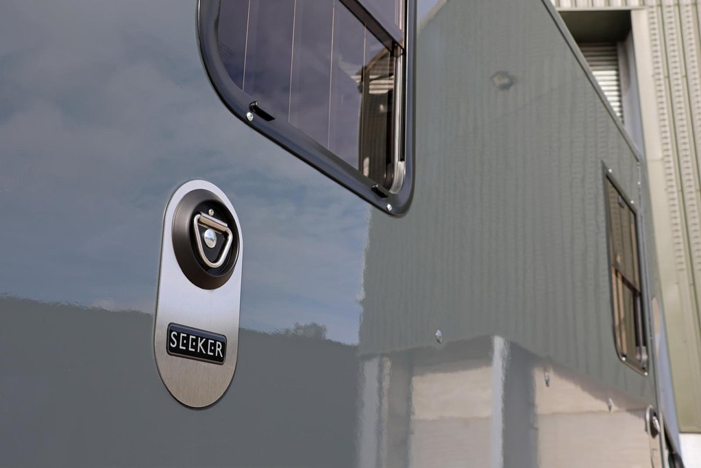 Renault Master 2026 Brand new 3.5 ton  AUTOMATIC Stallion build WITH REAR BED OPTION   34