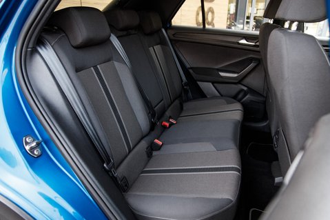 Volkswagen T-Roc BLACK EDITION TSI EVO DSG 37