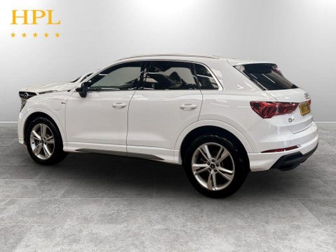 Audi Q3 1.4 TFSIe 45 S line SUV 5dr Petrol Plug-in Hybrid S Tronic Euro 6 (s/s) 13k 5