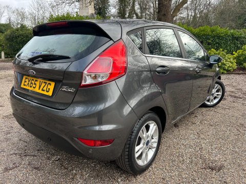 Ford Fiesta 1.25 Zetec Euro 6 5dr 8