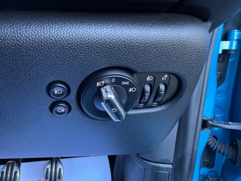 Mini Hatch COOPER SPORT 15
