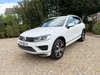 Volkswagen Touareg 3.0 TDI V6 BlueMotion Tech R-Line Tiptronic 4WD Euro 6 (s/s) 5dr
